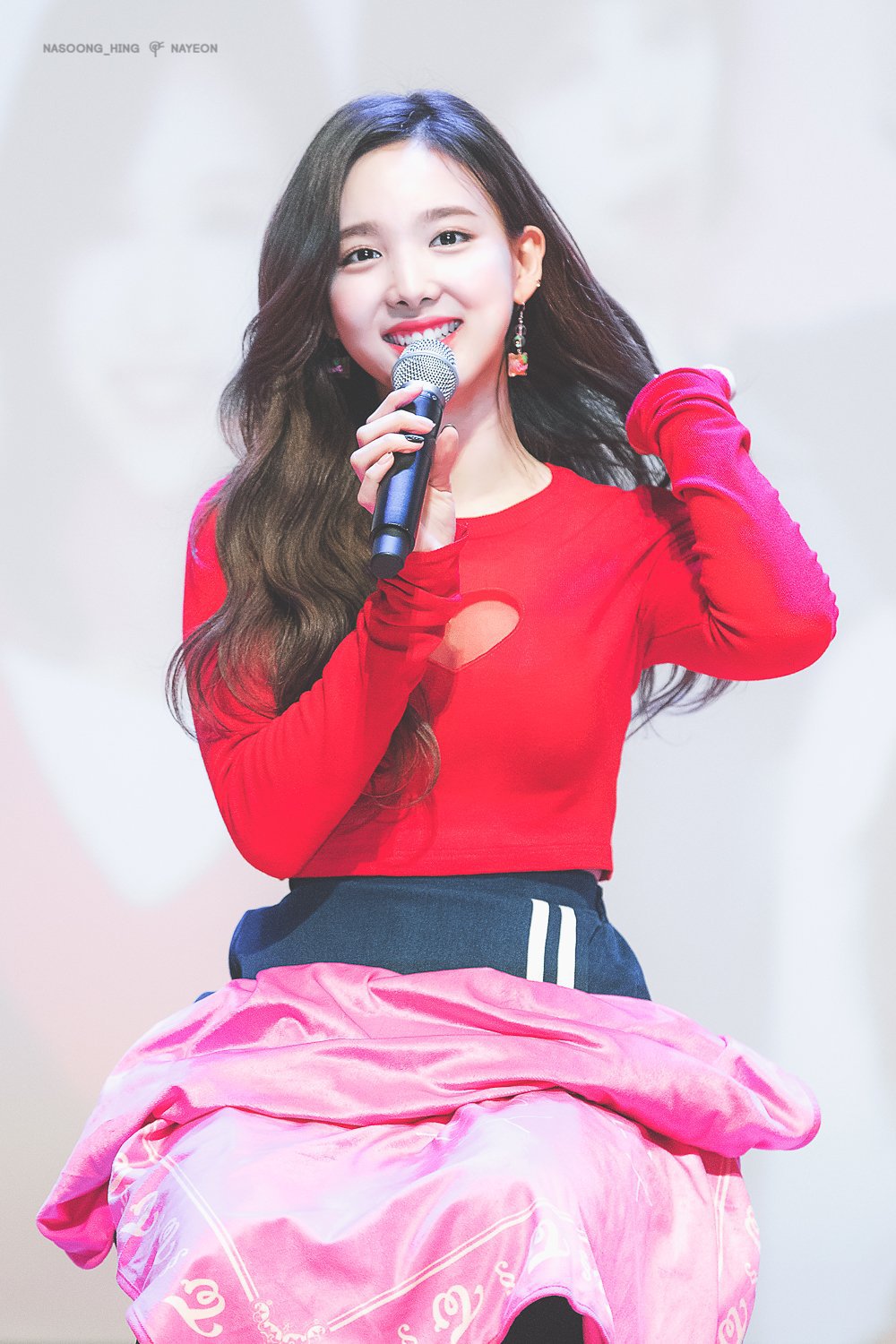오늘이 생일인 트와이스 맏내 나연이.jpgif | 인스티즈