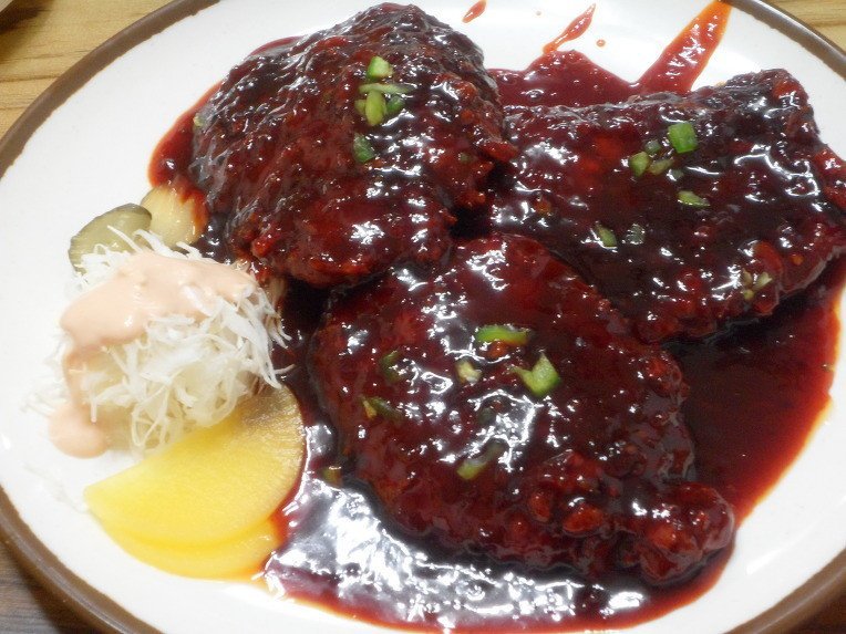 판돈 2만 원 걸고 특정 메뉴 5분 컷 하면 전 메뉴 6개월 공짜로 준다는 식당 | 인스티즈