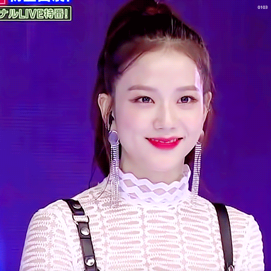 일본 아베마TV에 출연한 블랙핑크 지수.gif | 인스티즈
