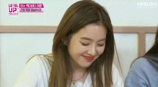 [레드벨벳] 게장맛을 아는 멤버와 모르는 멤버.gif | 인스티즈