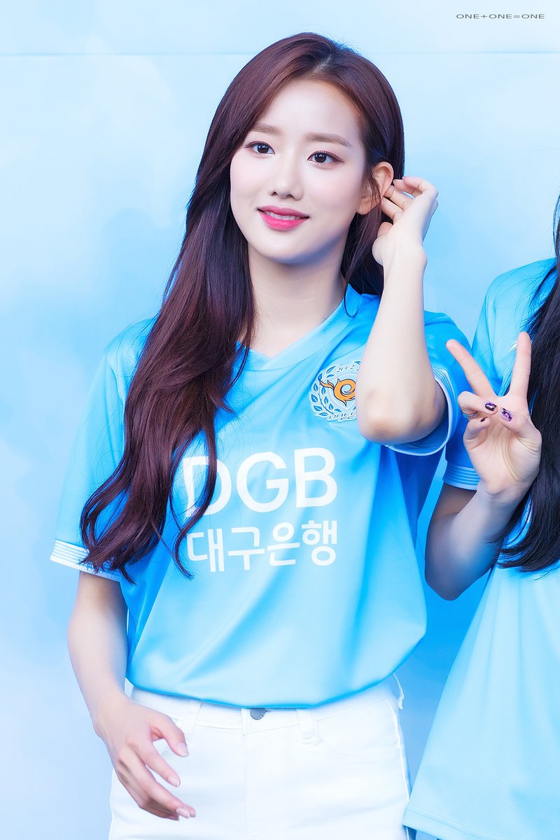 얼굴이 꿀잼인 에이프릴 나은이.jpg | 인스티즈