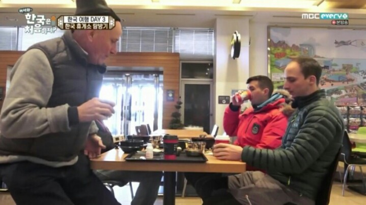 한국의 특유의 어른공경문화랑 비교하면 많이 생소한 서양의 문화 | 인스티즈