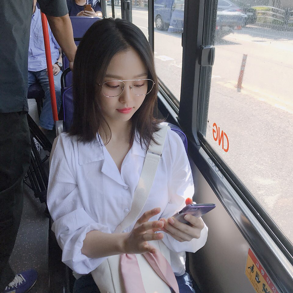 영화 '마녀'의 욕쟁이 아가씨 배우 고민시.jpg | 인스티즈