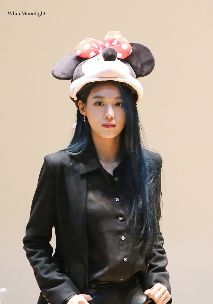 오늘 생일을 맞은 설현이.jpgif | 인스티즈