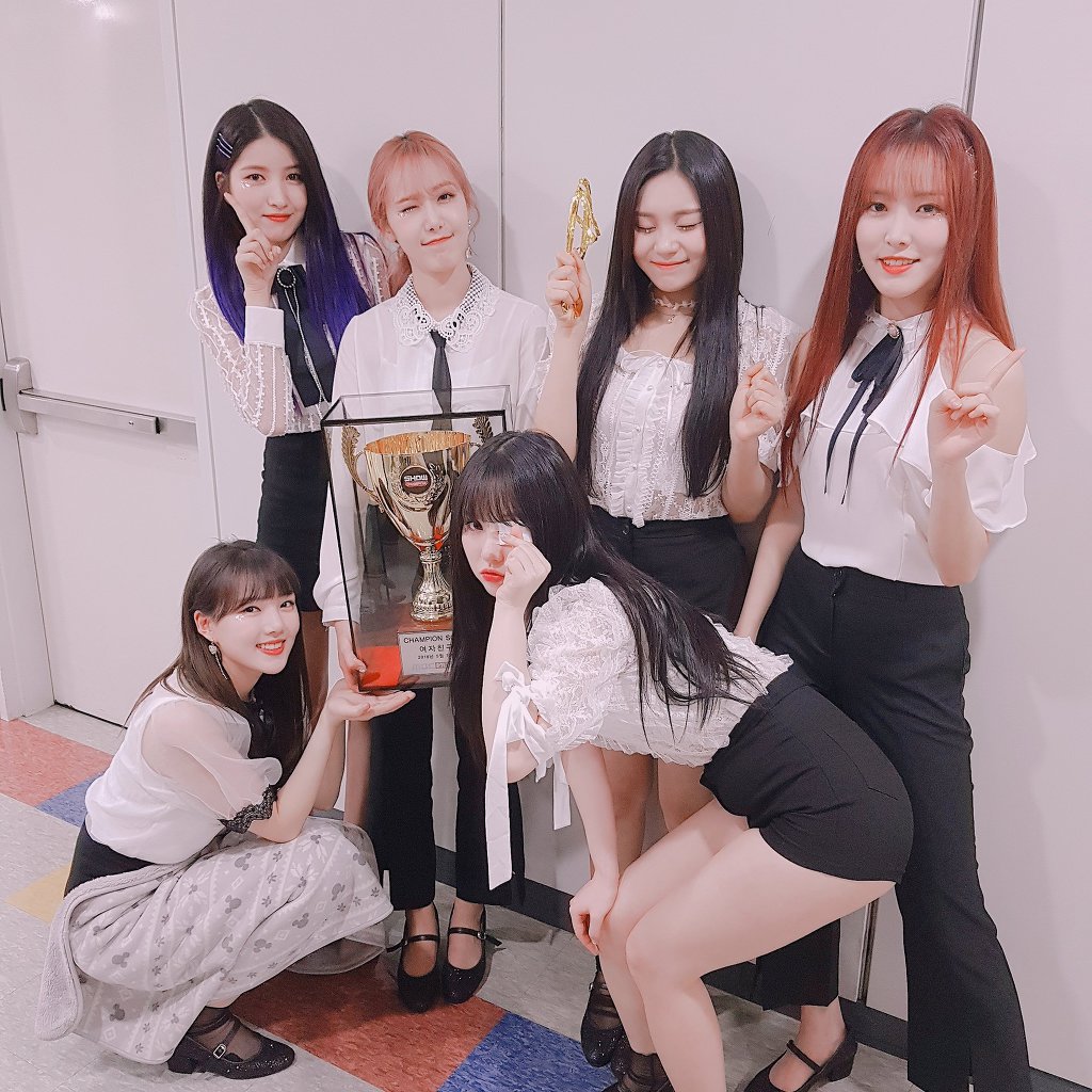 아이스버킷 참여하면 좋겠어서 여자친구.jpg.gif.미모 실화?! | 인스티즈