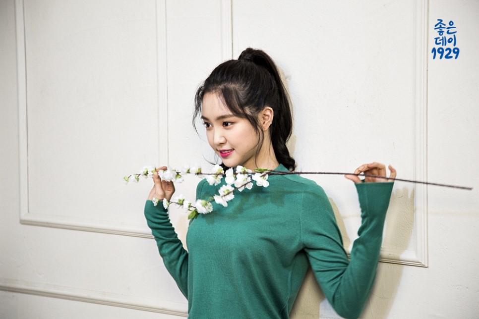 손나은 좋은데이 광고 비하인드 컷 .jpg | 인스티즈