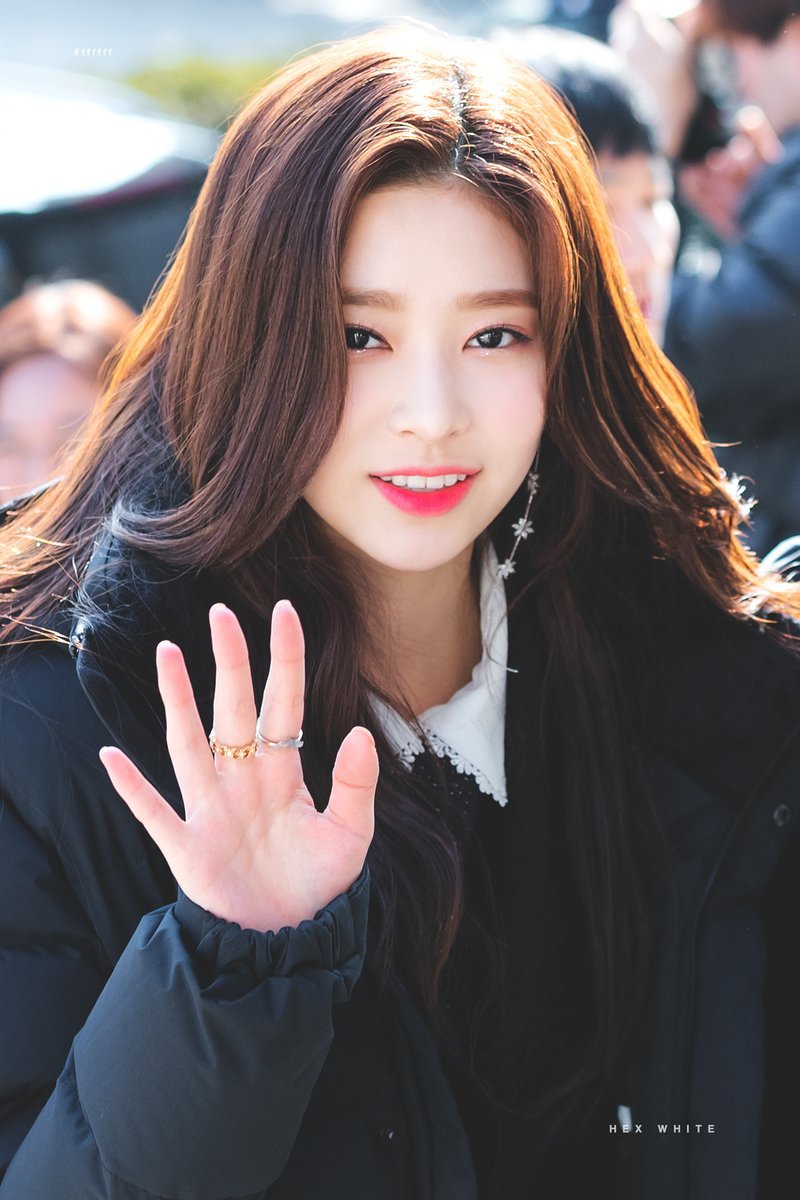 아이즈원의 비쥬얼갑 김민주.jpgif | 인스티즈