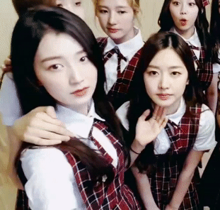 구구단 맏언니들 볼쌀잡이.gif | 인스티즈