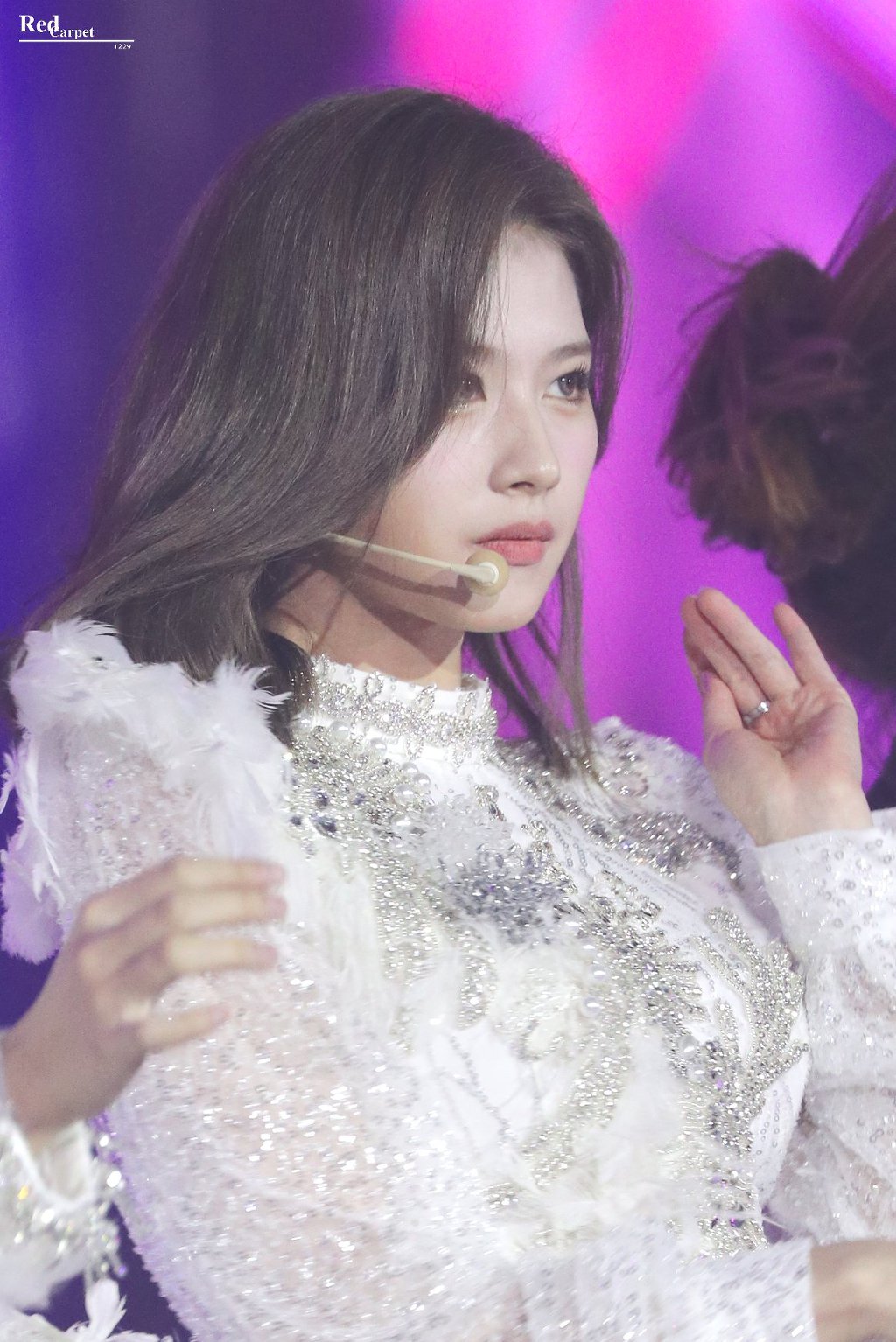 오늘이 생일인 트와이스 사나.jpgif (335장) | 인스티즈