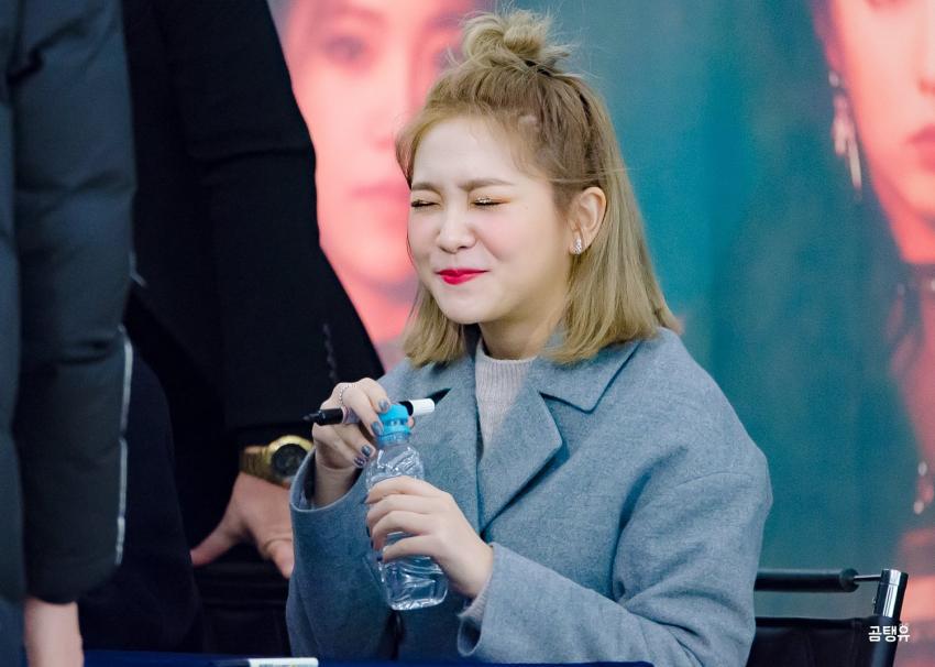 레드벨벳 영등포 타임스퀘어 팬사인회 2 | 인스티즈