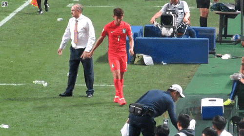 흥민이 흑역사 시절.GIF | 인스티즈