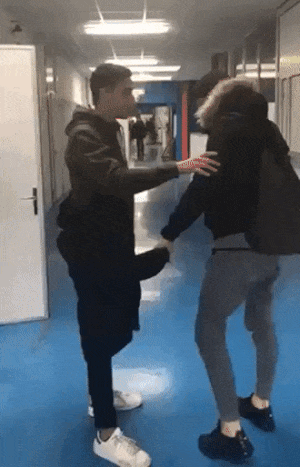 너 나의 동생이 되어라.gif | 인스티즈