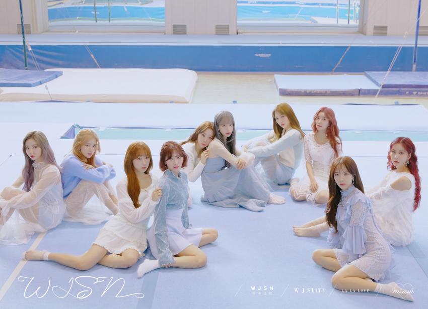 우주소녀는 닥터 스트레인지의 제자?.gif | 인스티즈