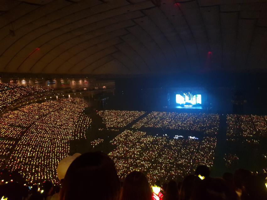 지드래곤 일본에서 인기 실감하는 순간.jpgif | 인스티즈