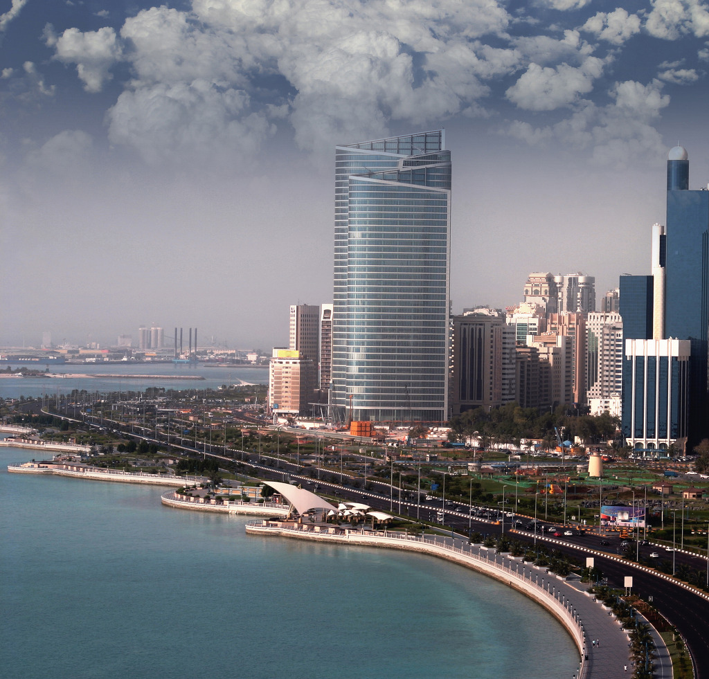 아름다운 아부다비 해변 (Corniche Road) - 3. 아부다비 생활정보 - Abu Dhabi 온누리교회